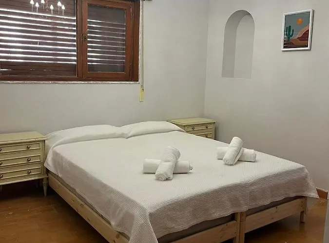 Nogueroles * Sanchidrian