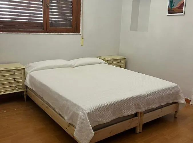 Nogueroles Villa Sanchidrian